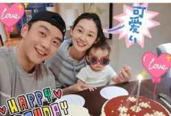 明星爆料吃瓜爆再就业,吃瓜爆再就业，揭秘娱乐圈幕后故事